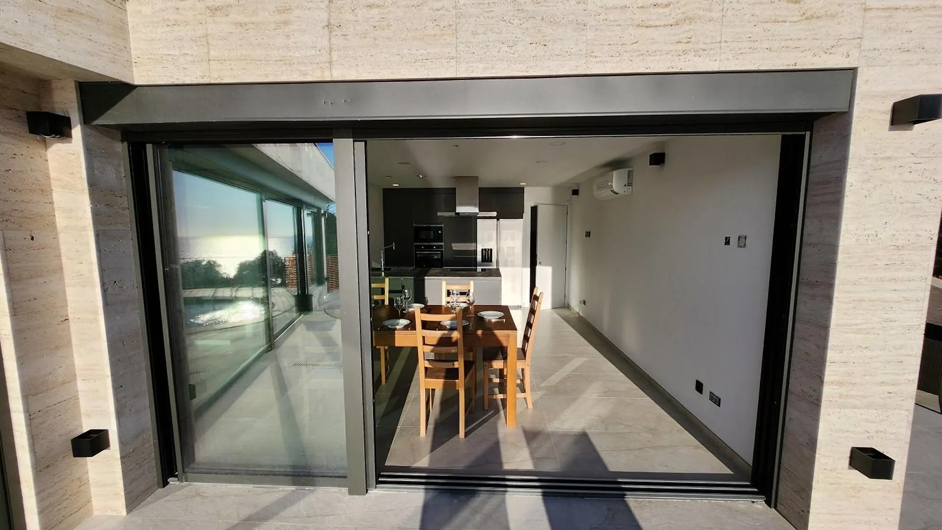 Beachfront Villa - Comfort And Breathtaking Views Lloret de Mar