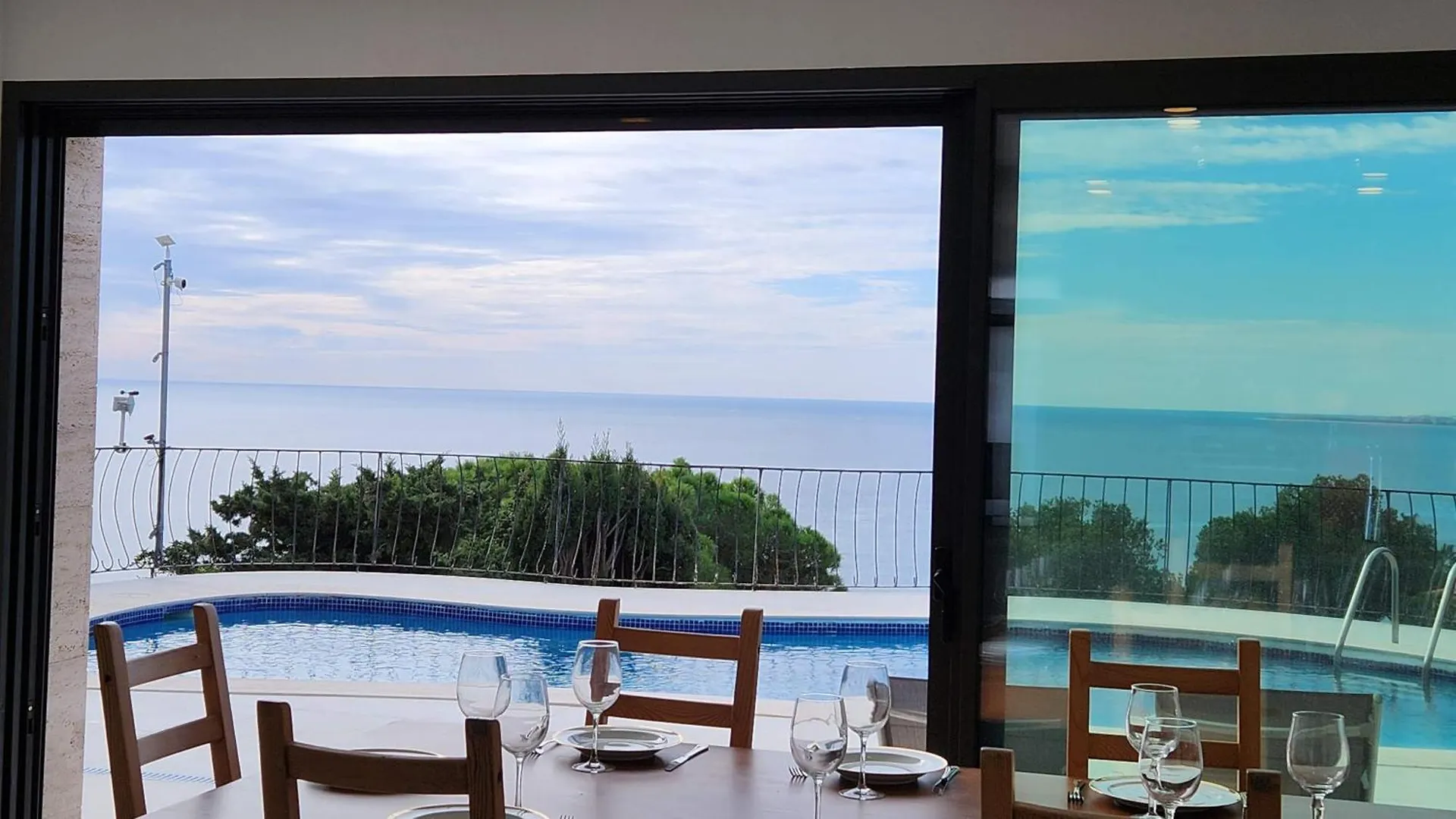 Beachfront Villa - Comfort And Breathtaking Views Lloret de Mar Spanyolország