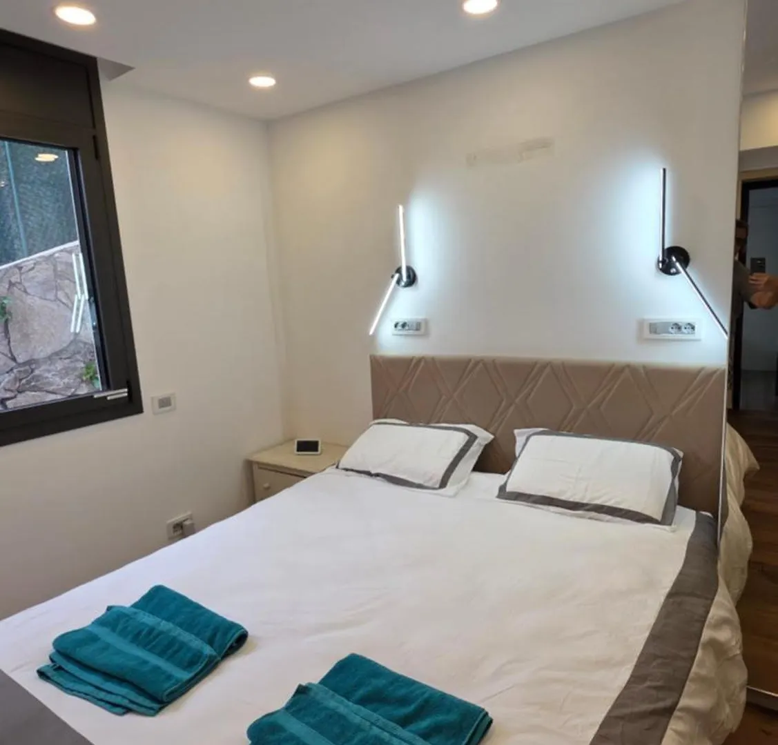 Beachfront Villa - Comfort And Breathtaking Views Lloret de Mar